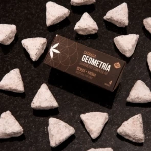 Sahumerios Triangular